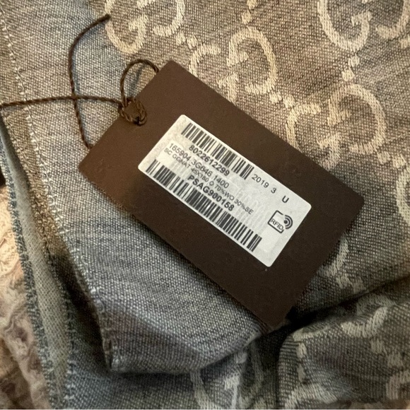 GUCCI Logo Monogrammed Wool & Silk Blend Scarf - Picture 6 of 8